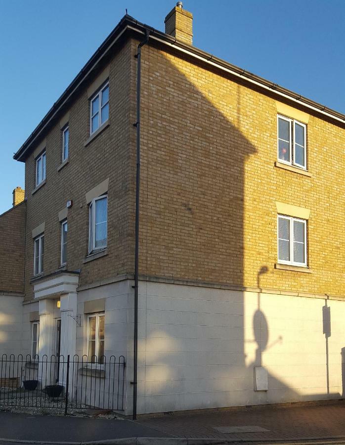 Haus Serviced Living Braintree Esterno foto